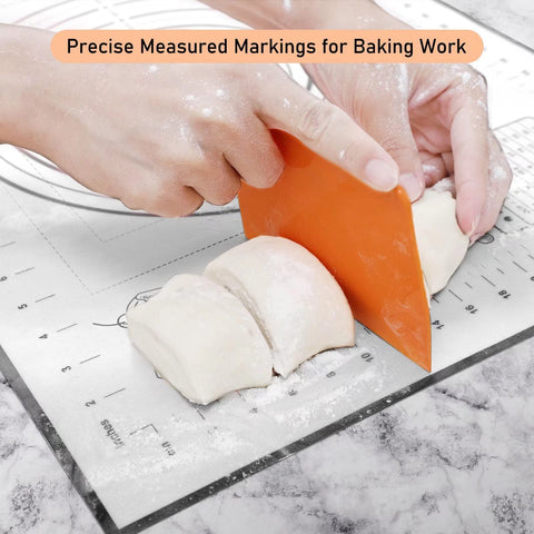 QUELLANCE silicone pastry mat used to roll pie crust with clean edges