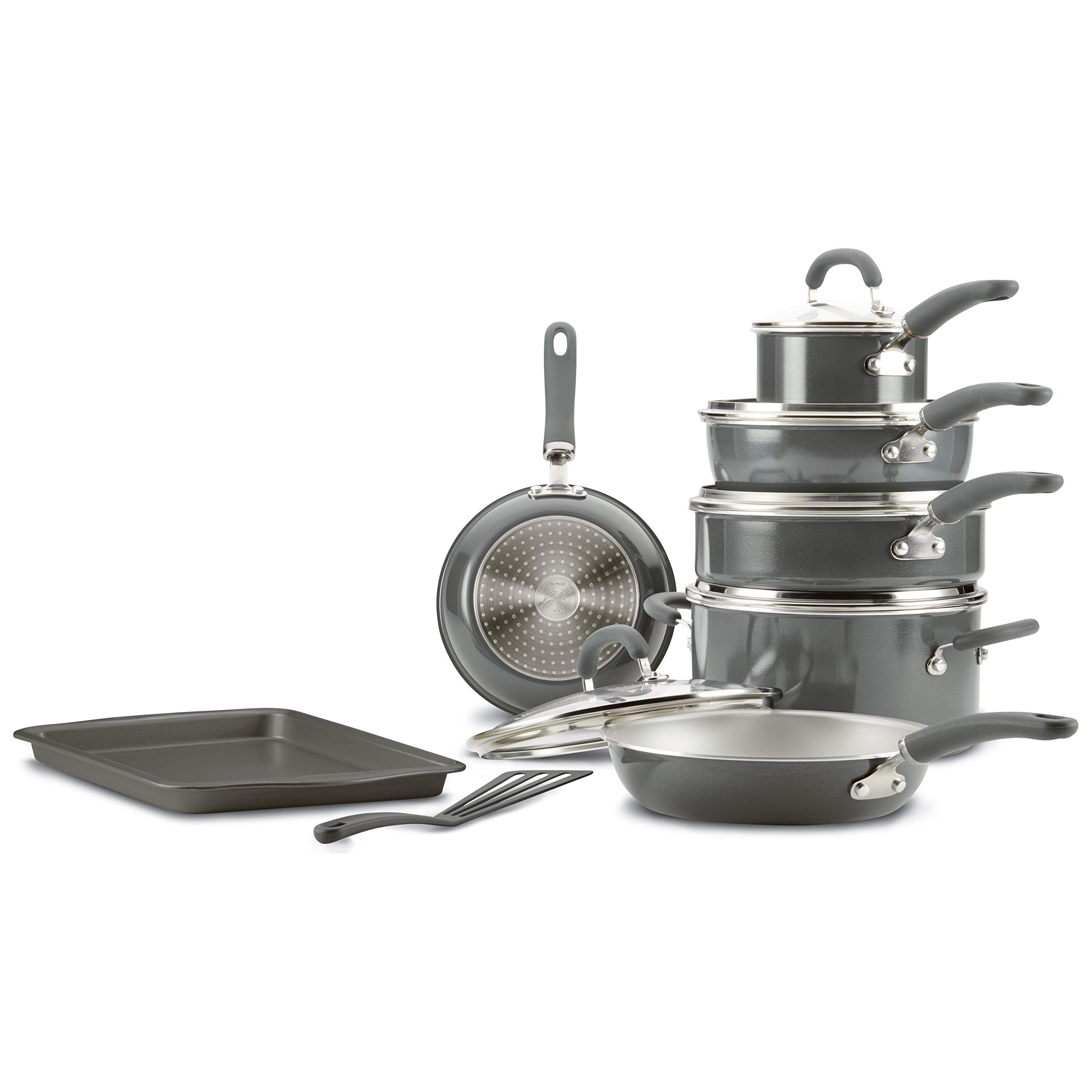 Rachael Ray flared rims help pour with precision and minimal drips.