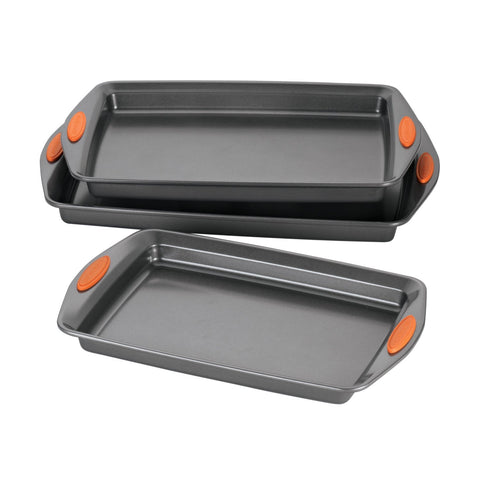Rachael Ray Yum-o nonstick bakeware 10x15 cookie sheet with warp-resistant steel