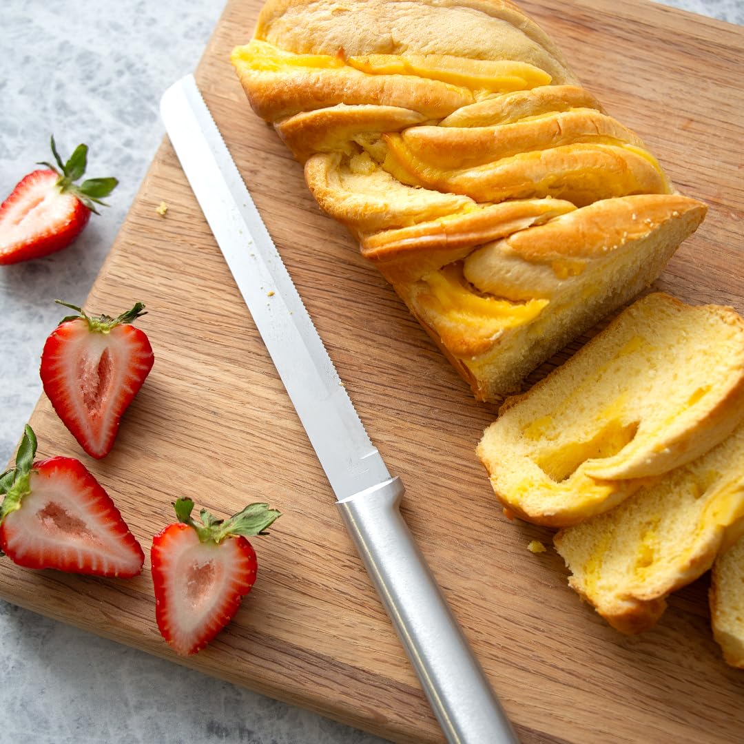 RADA bread knife suitable for rye and multigrain loaves