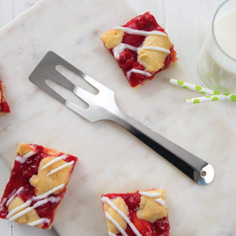 RADA serverspoon helps scrape skillet bits and lift cookies from pans