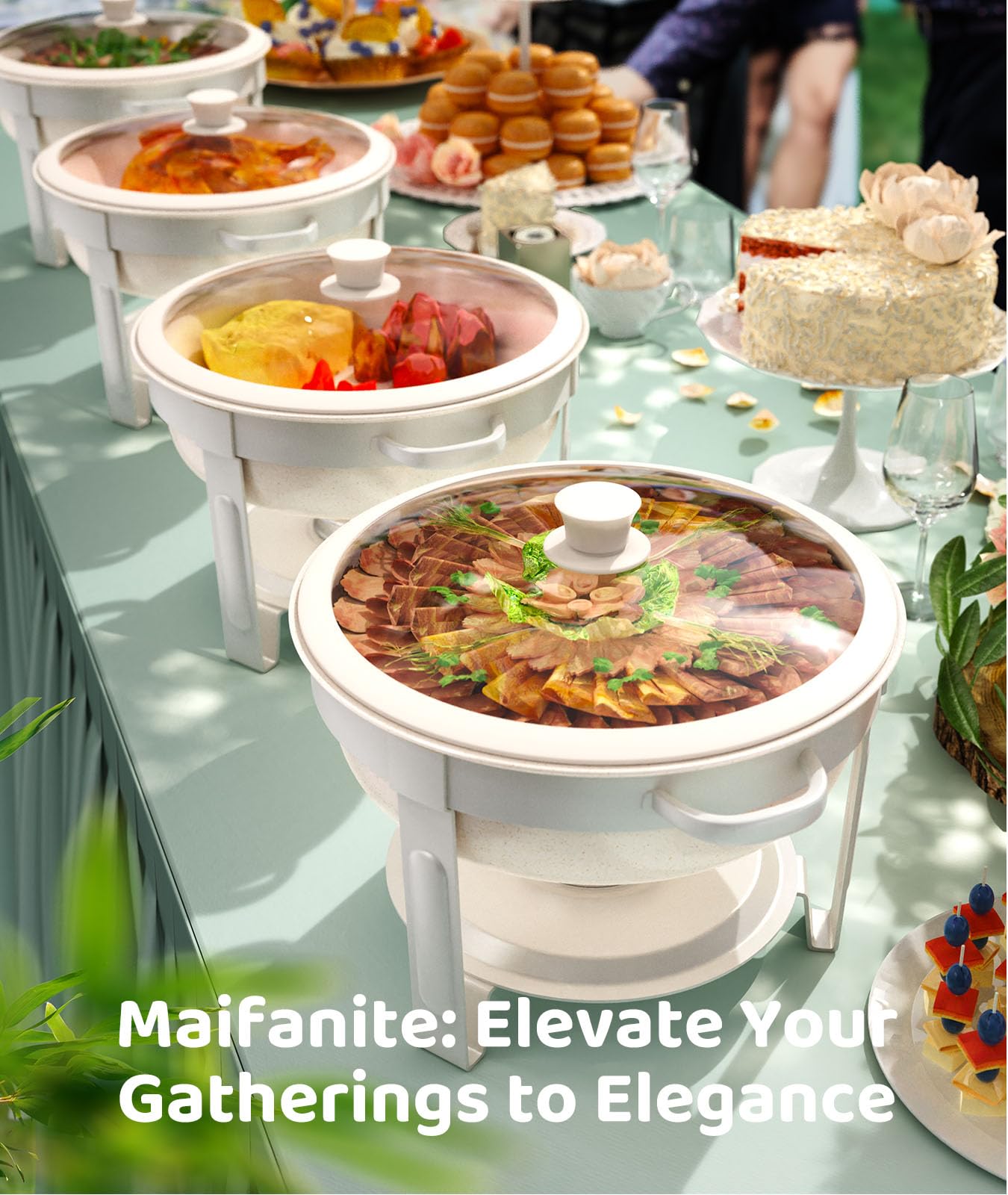 RAMVIC lid shows glass clarity for food presentation.