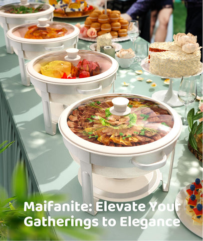 RAMVIC lid shows glass clarity for food presentation.