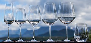 Rastal Harmony lead-free crystal delivers bright, pure presentations.