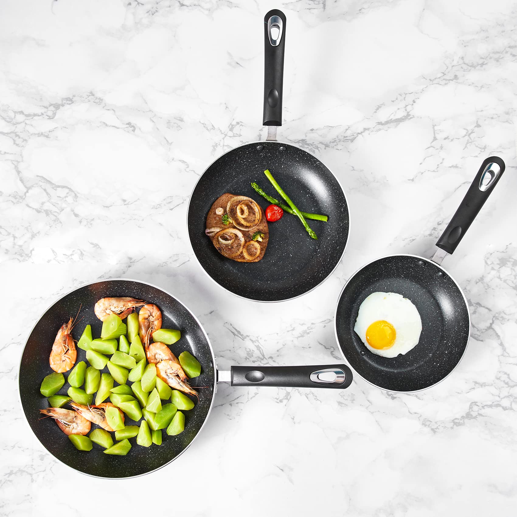 RATWIA 3-piece set in-use showing versatile sizes for sautéing