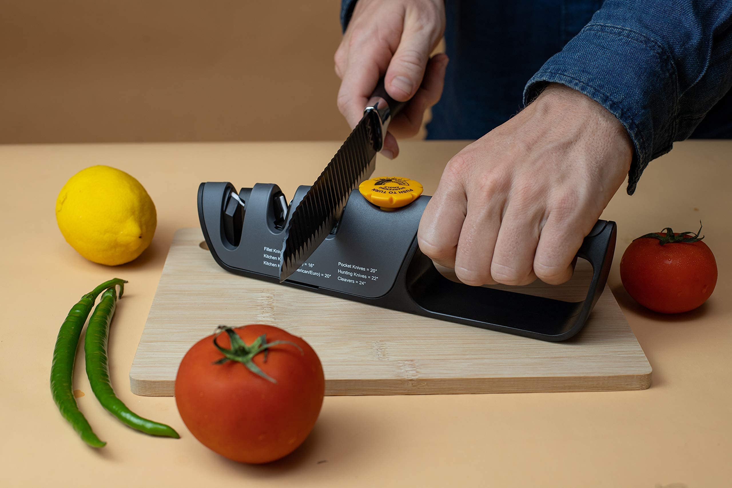 RazorSharp compact design fits small countertops for easy storage.