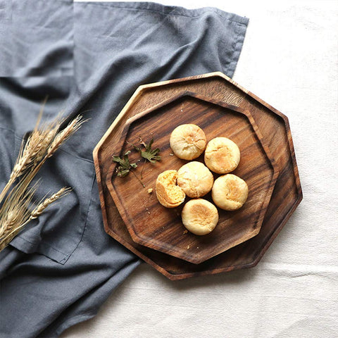 Renawe acacia serving tray centerpiece for parties and decor