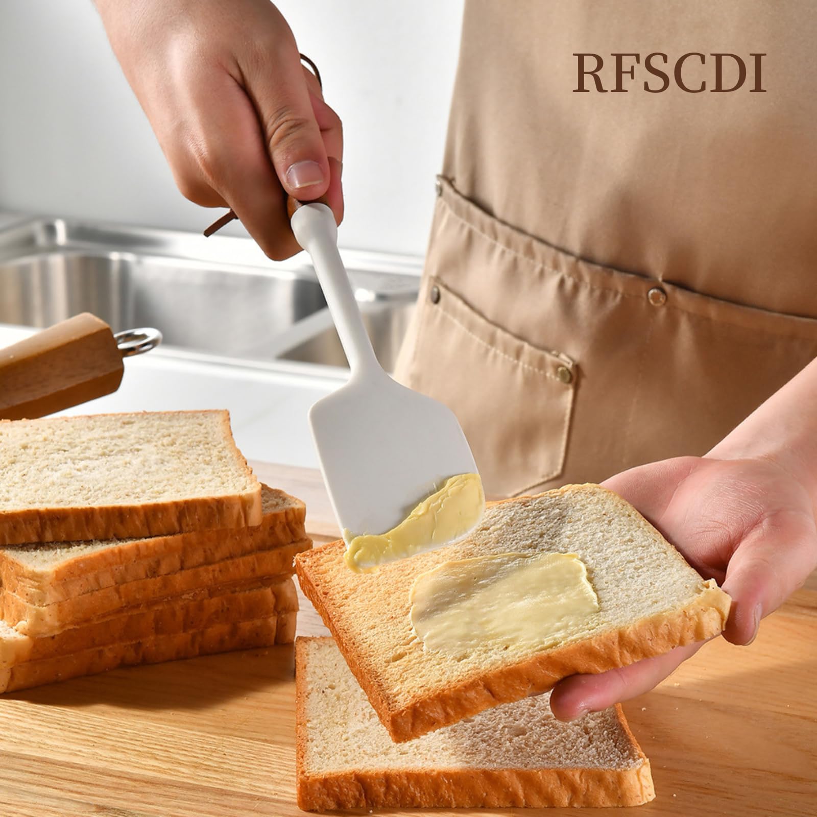 RFSCDI slotted turner flips ingredients safely on nonstick surfaces