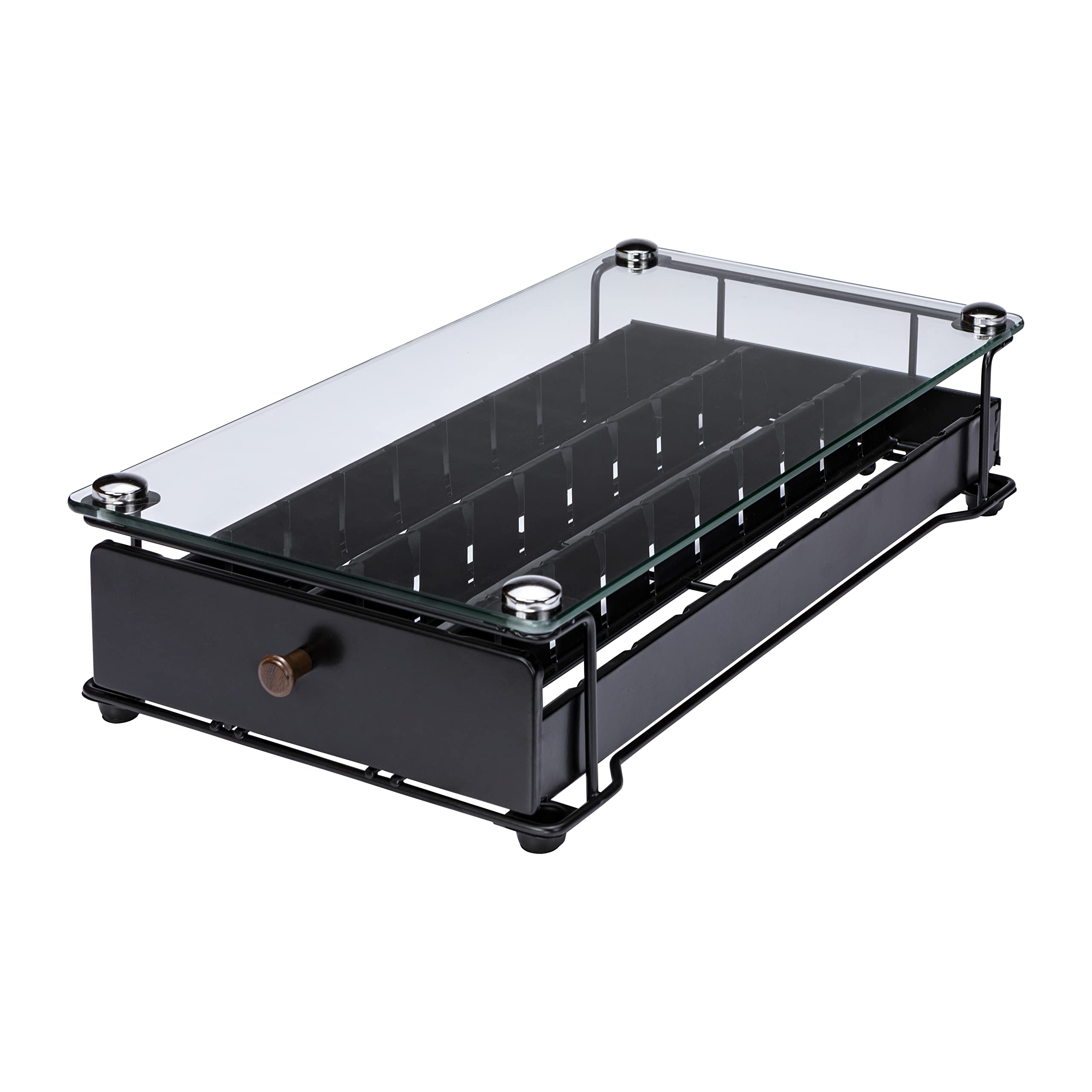 Rice Rat compact, sturdy feet support stable placement on the counter.