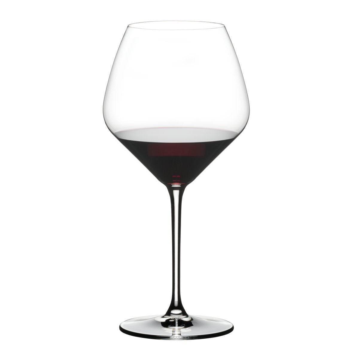 Riedel Extreme Pinot Noir glass front view emphasizing elegant silhouette for refined pouring.