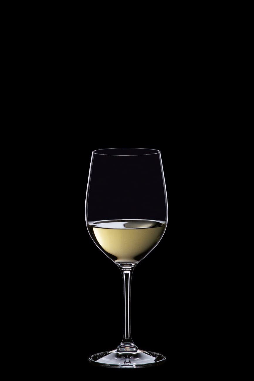 Riedel Vinum Viognier Chardonnay glasses displayed as sophisticated tableware