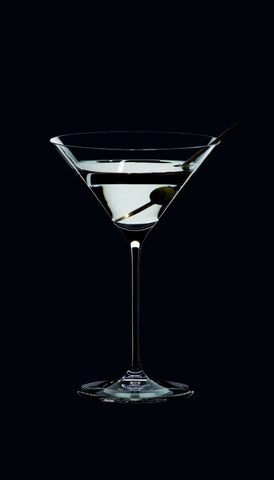 Riedel Vinum XL martini glasses crystal-clear focus enhances cocktail presentation