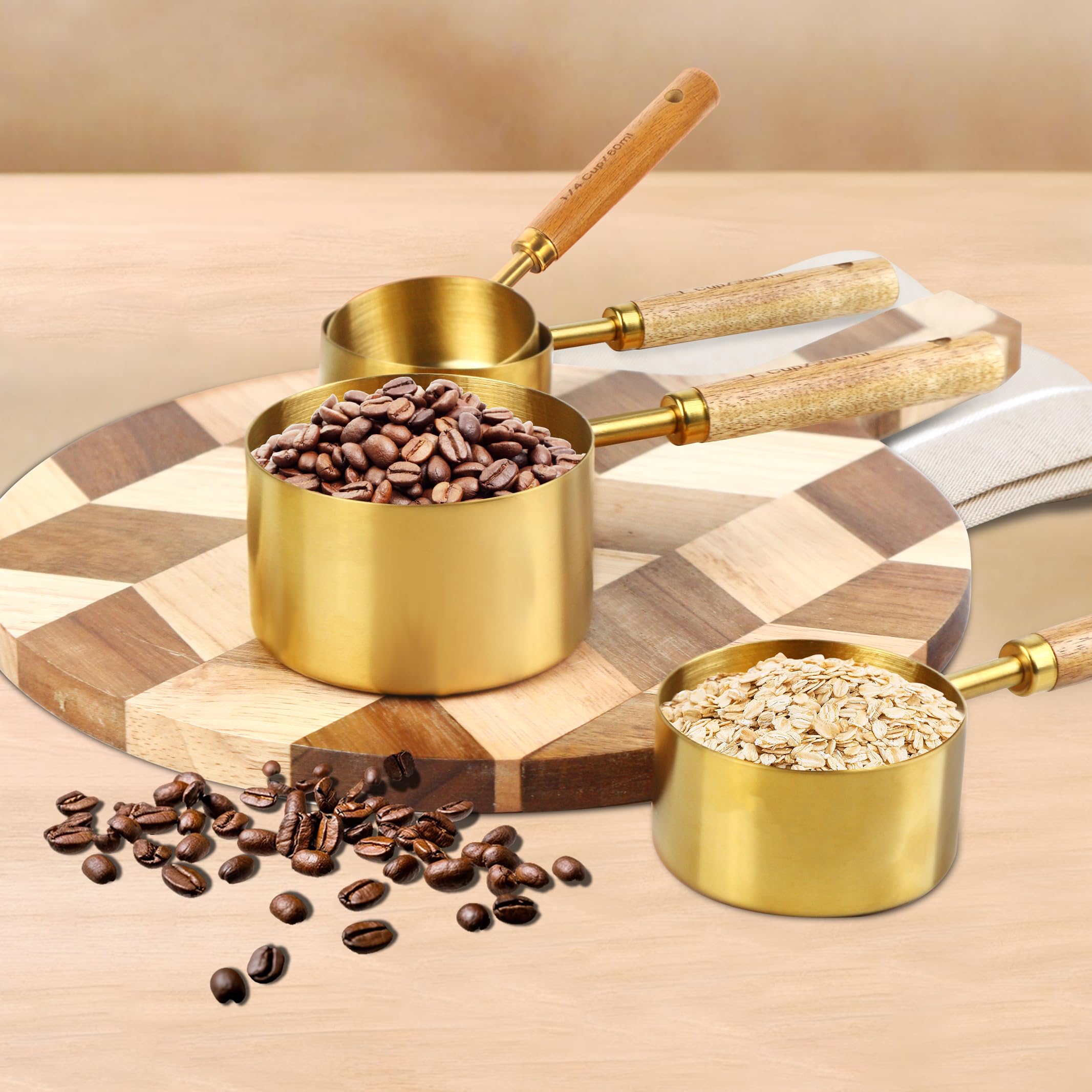 Riqwm Iro elegant gold-tone kitchen accessory adds style and function.