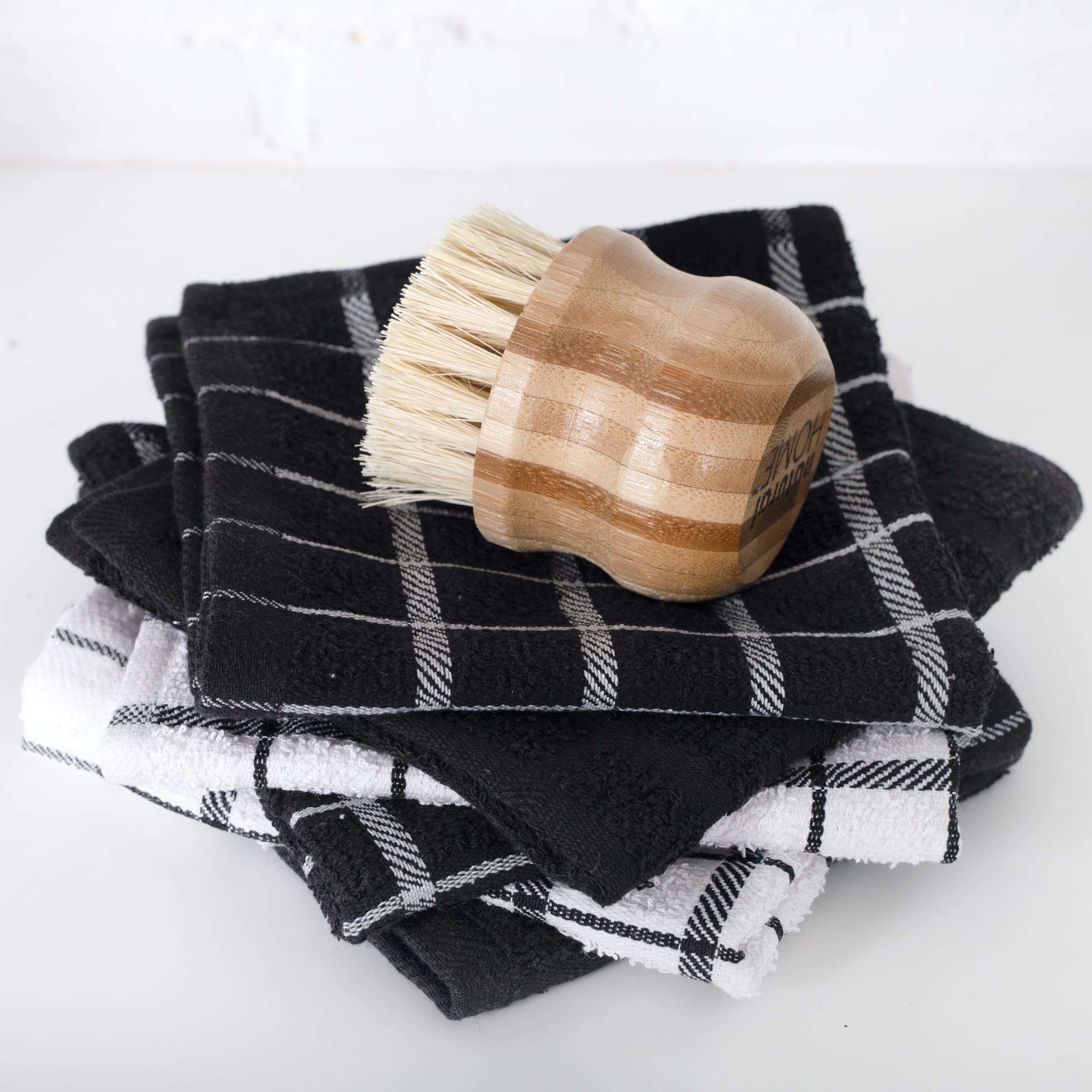 Ritz Premium dishcloths machine washable for easy laundry care.