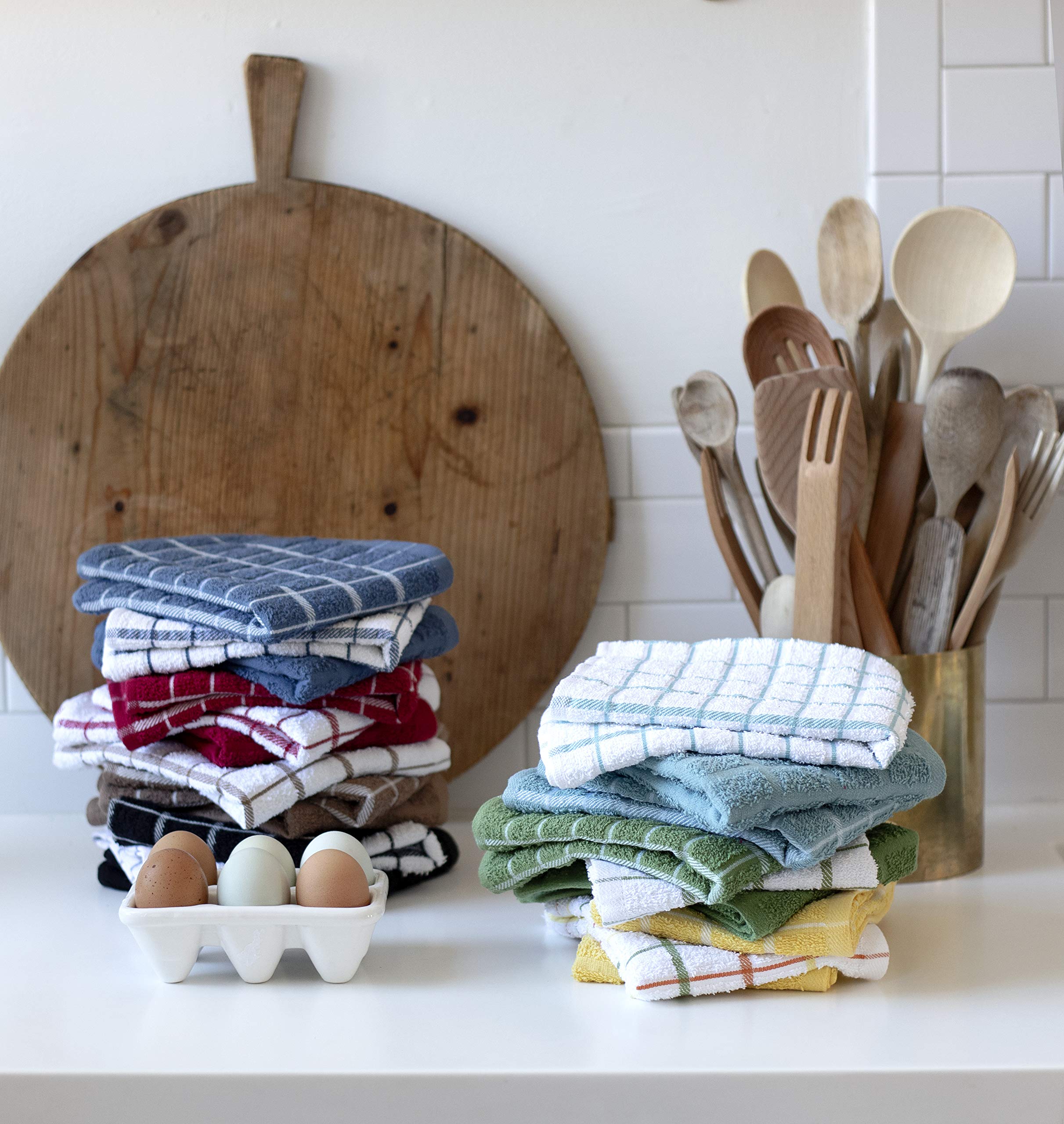 Ritz Premium kitchen towels stand up to tough cleaning tasks