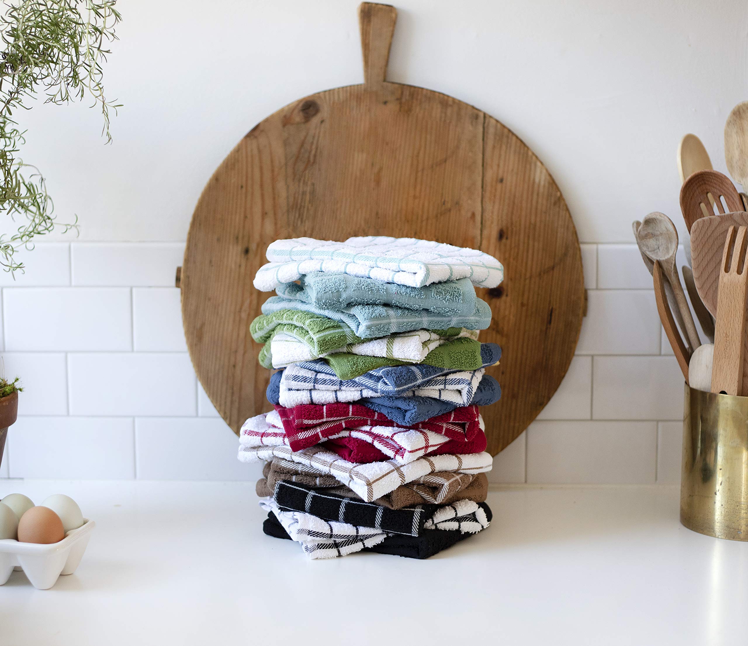 Ritz Premium towels coordinate with the Ritz collection for a cohesive kitchen look