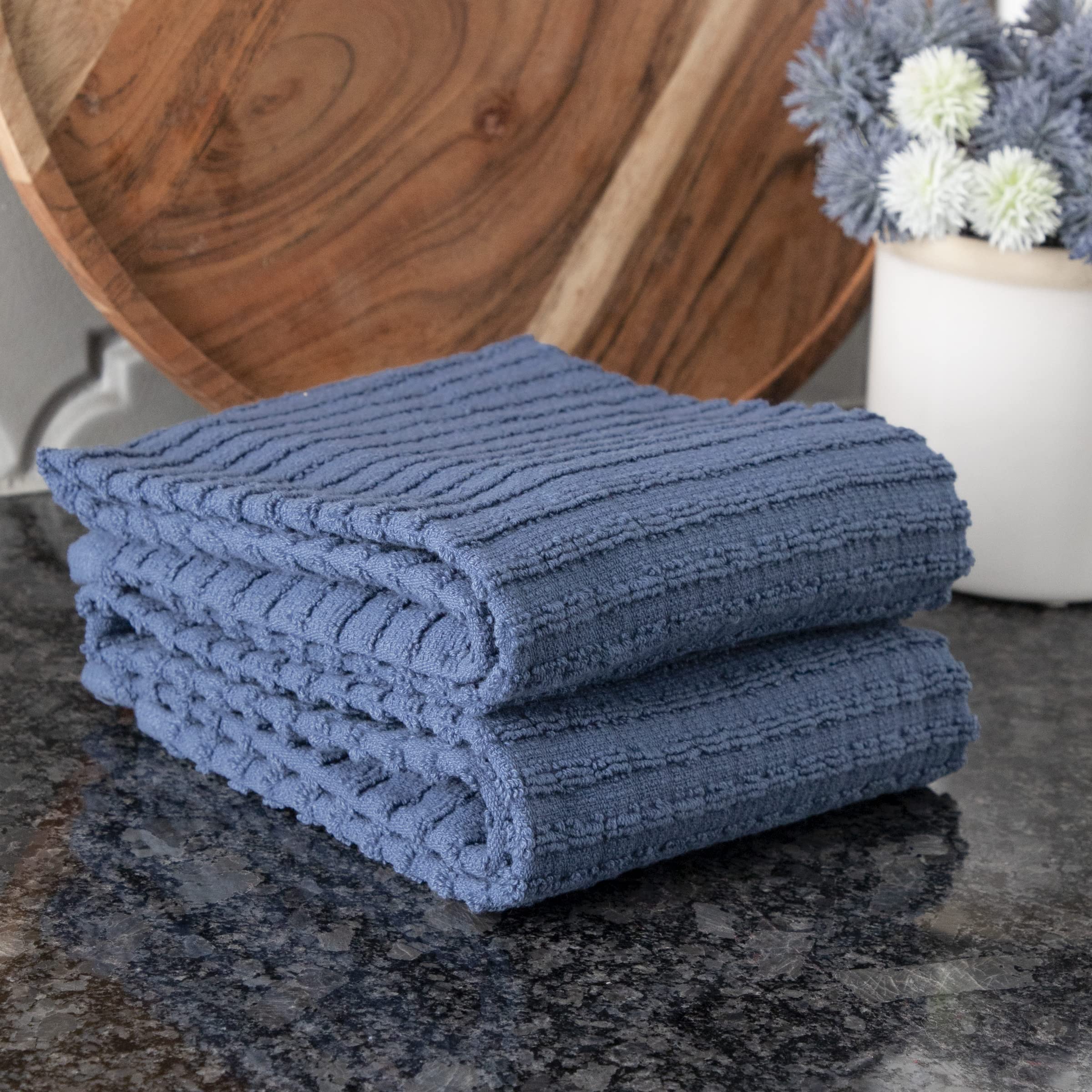 Ritz Royale cotton towel ideal for drying dishes and surfaces.