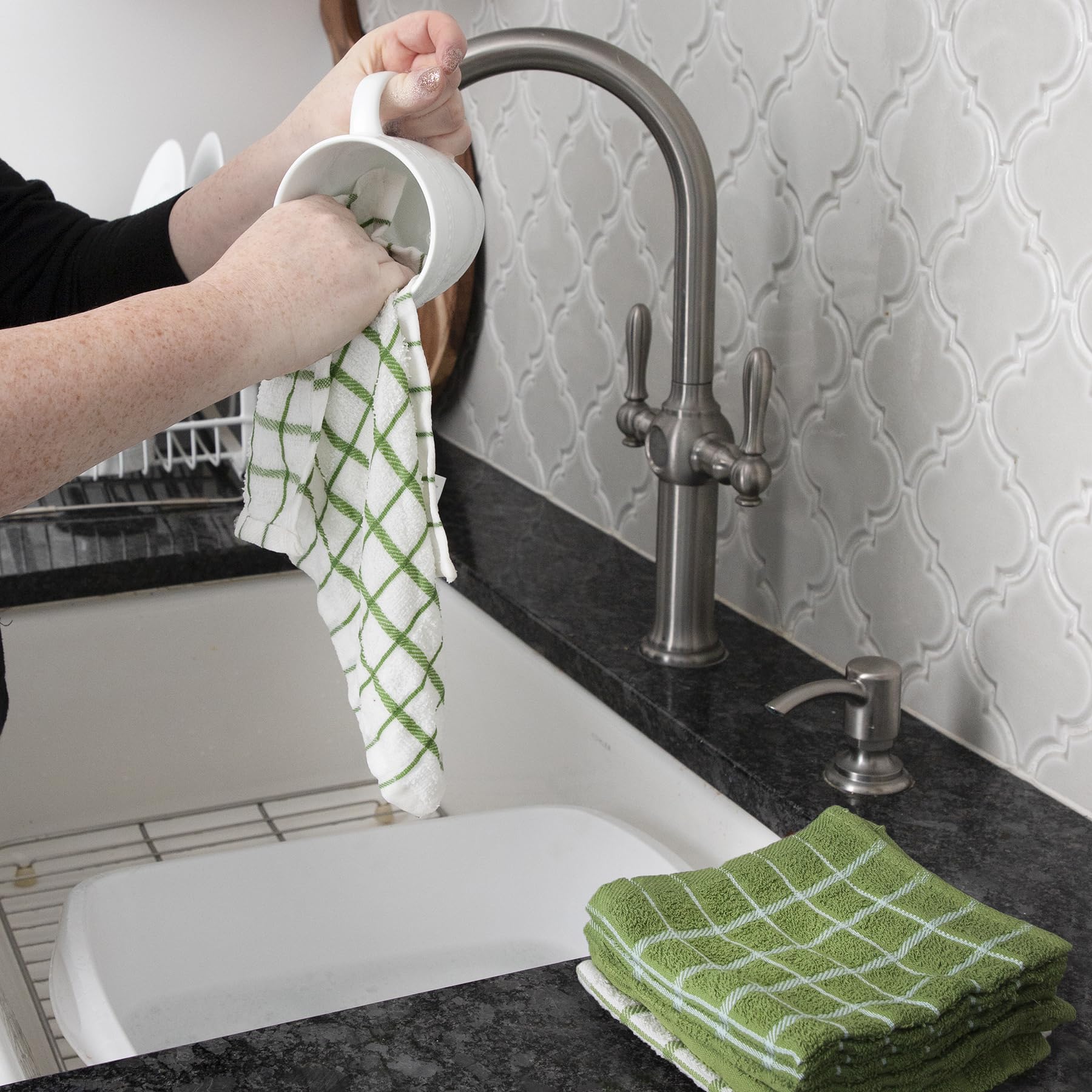 RITZ dish cloth set features soft 100% cotton texture
