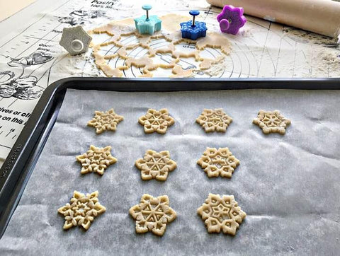 R&M Christmas gift box set ready for gifting and baking fun