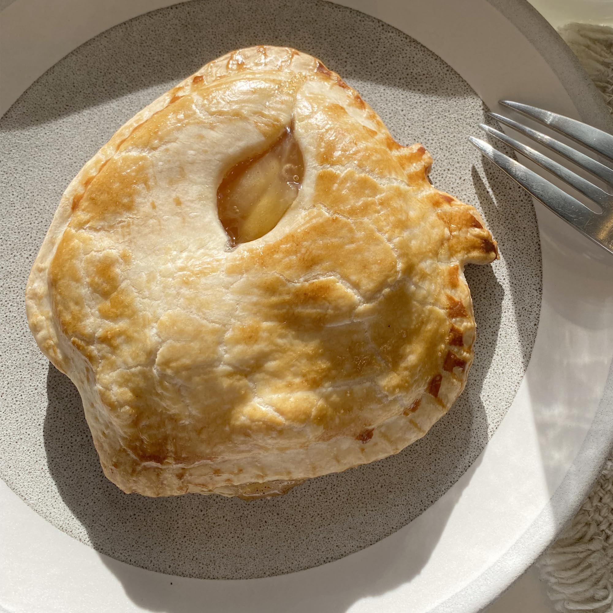 R&M Pocket Pie Maker in a cozy kitchen during snack time.