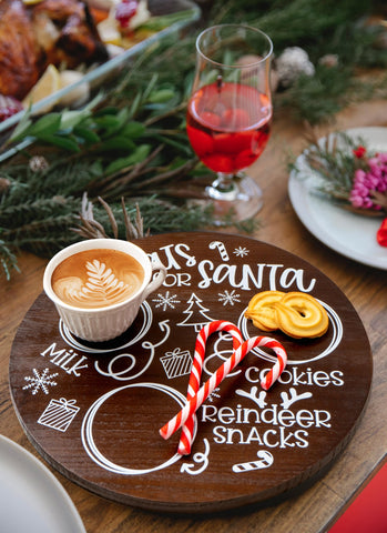 Rmeosye round wooden tray highlighting natural craftsmanship for holiday treats
