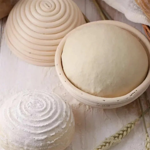 RoEsha linen cloth for banneton proofing keeps dough surfaces clean.