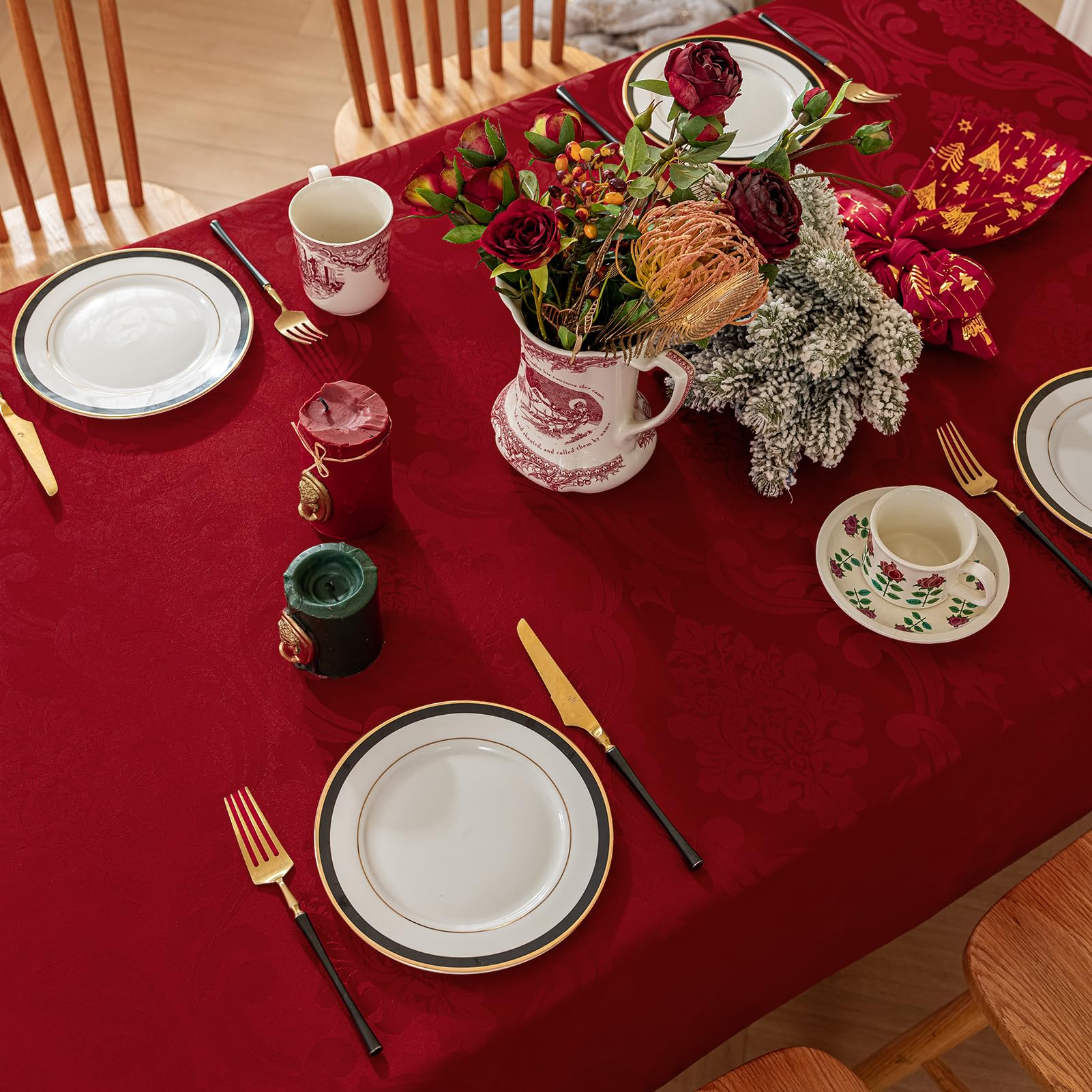 Romanstile waterproof damask tablecloth ensures easy cleanup after festive dishes.