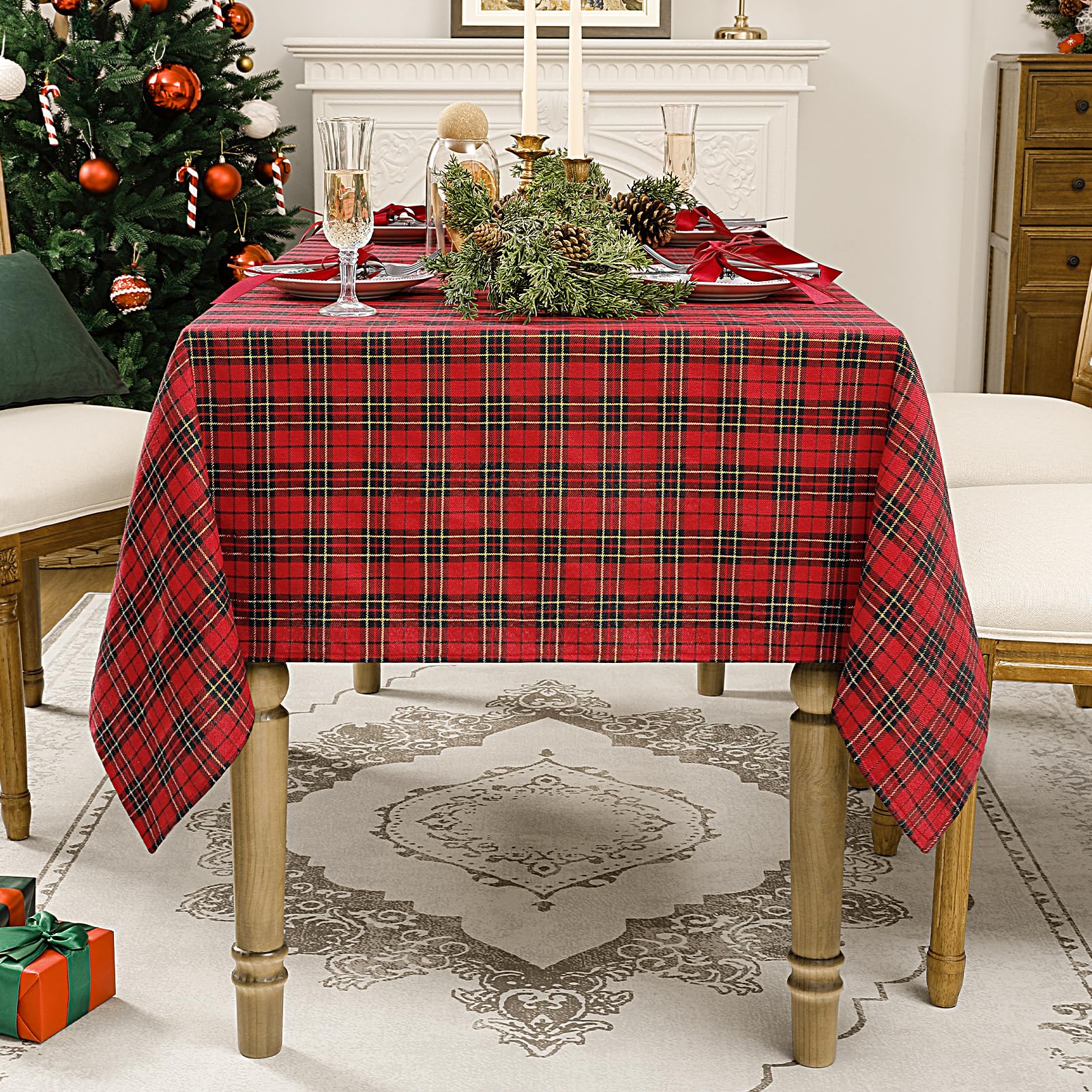 Romanstile winter party decor adds classic plaid charm