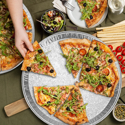 Roponan versatile serving platters suit desserts, pizzas, fruits, and more during parties.