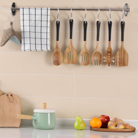 ROSOS slotted spoon drains liquids while you cook
