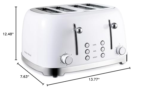 Roter Mond extra-wide-slot toaster handles waffles and muffins with ease.
