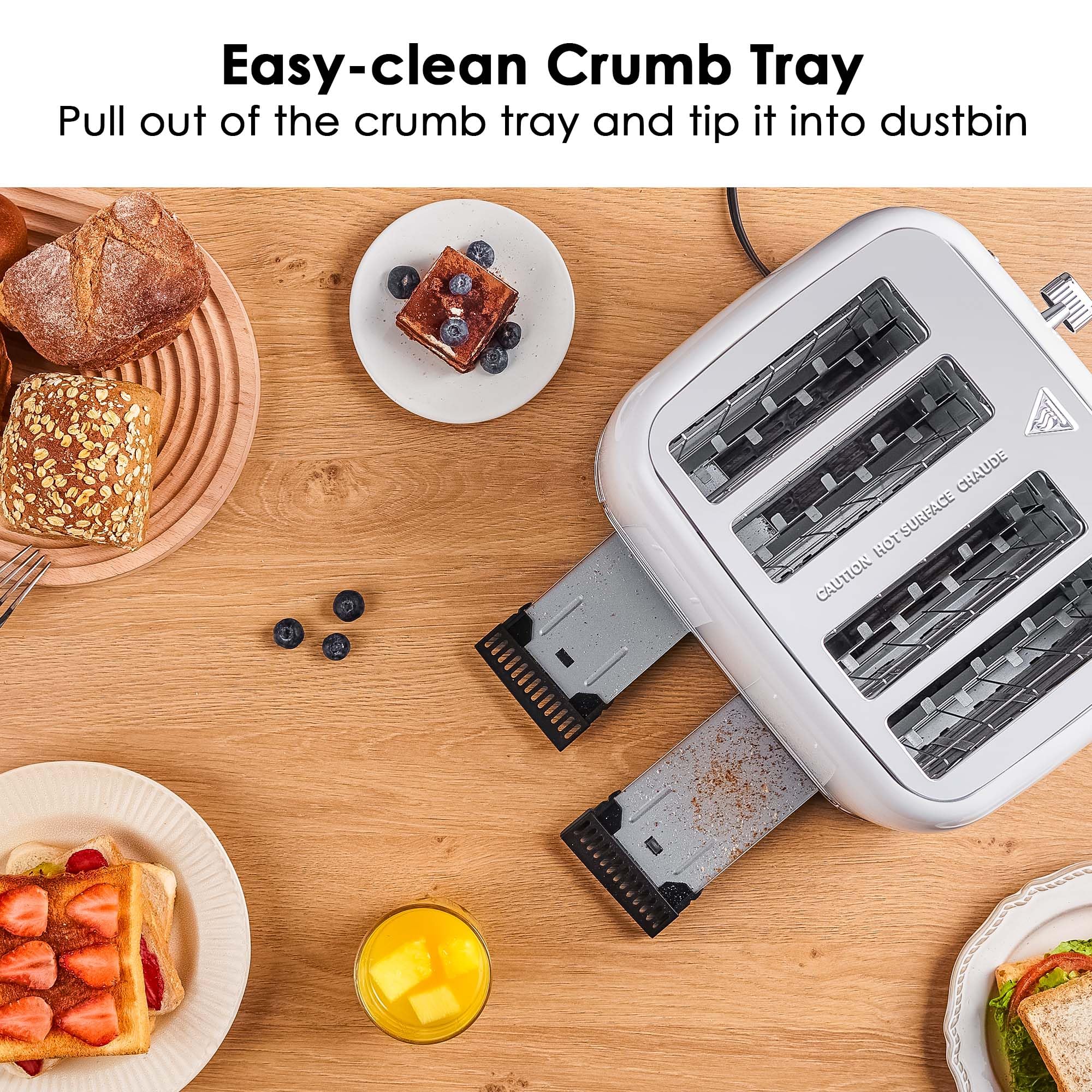 Roter Mond high lift design helps avoid burns when removing toast.