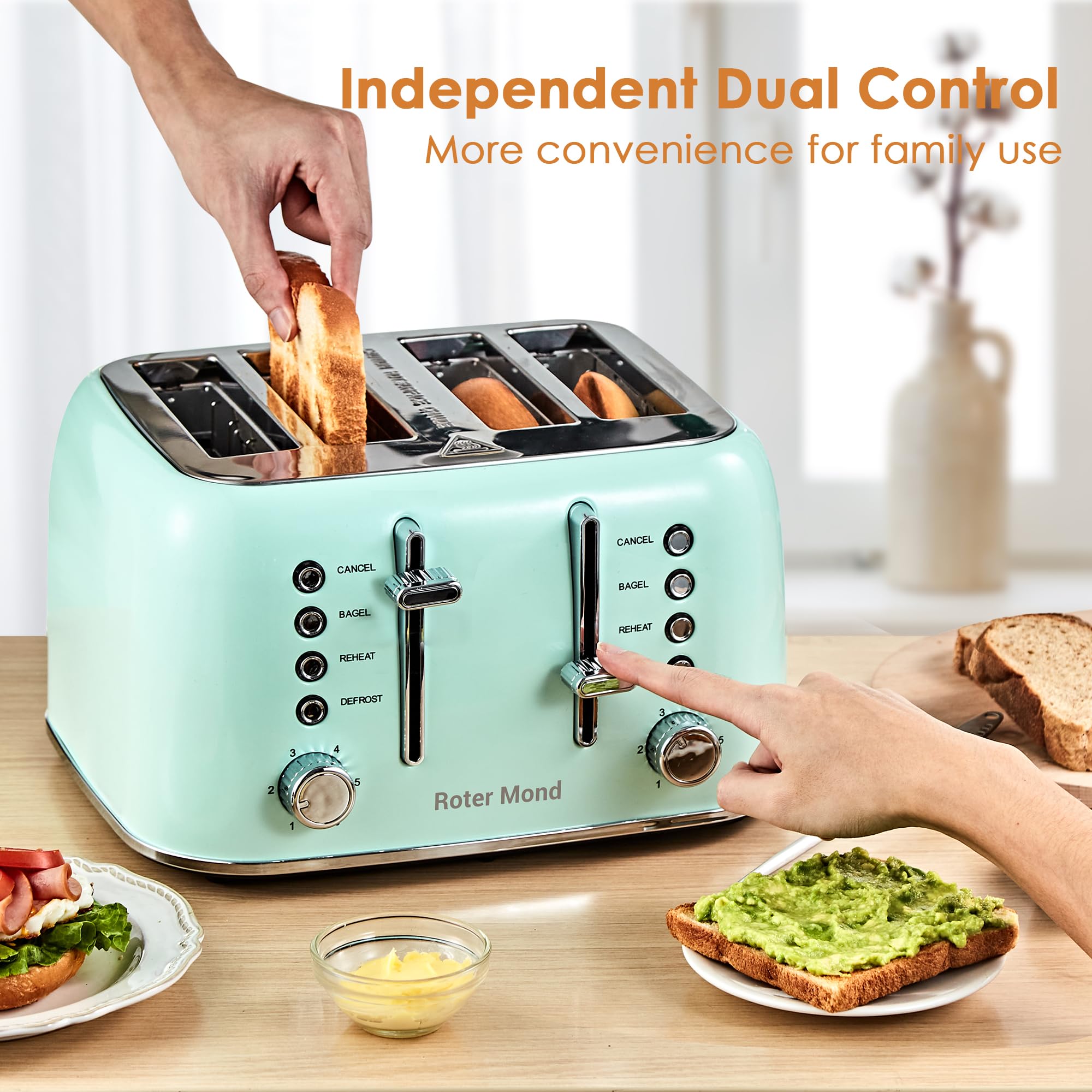Roter Mond 4-slice aqua green slots are extra-wide for bagels and thick breads.