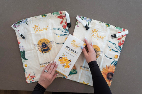 Royal Kitchen beeswax bread bag gift-ready design suggests eco-conscious gifting.