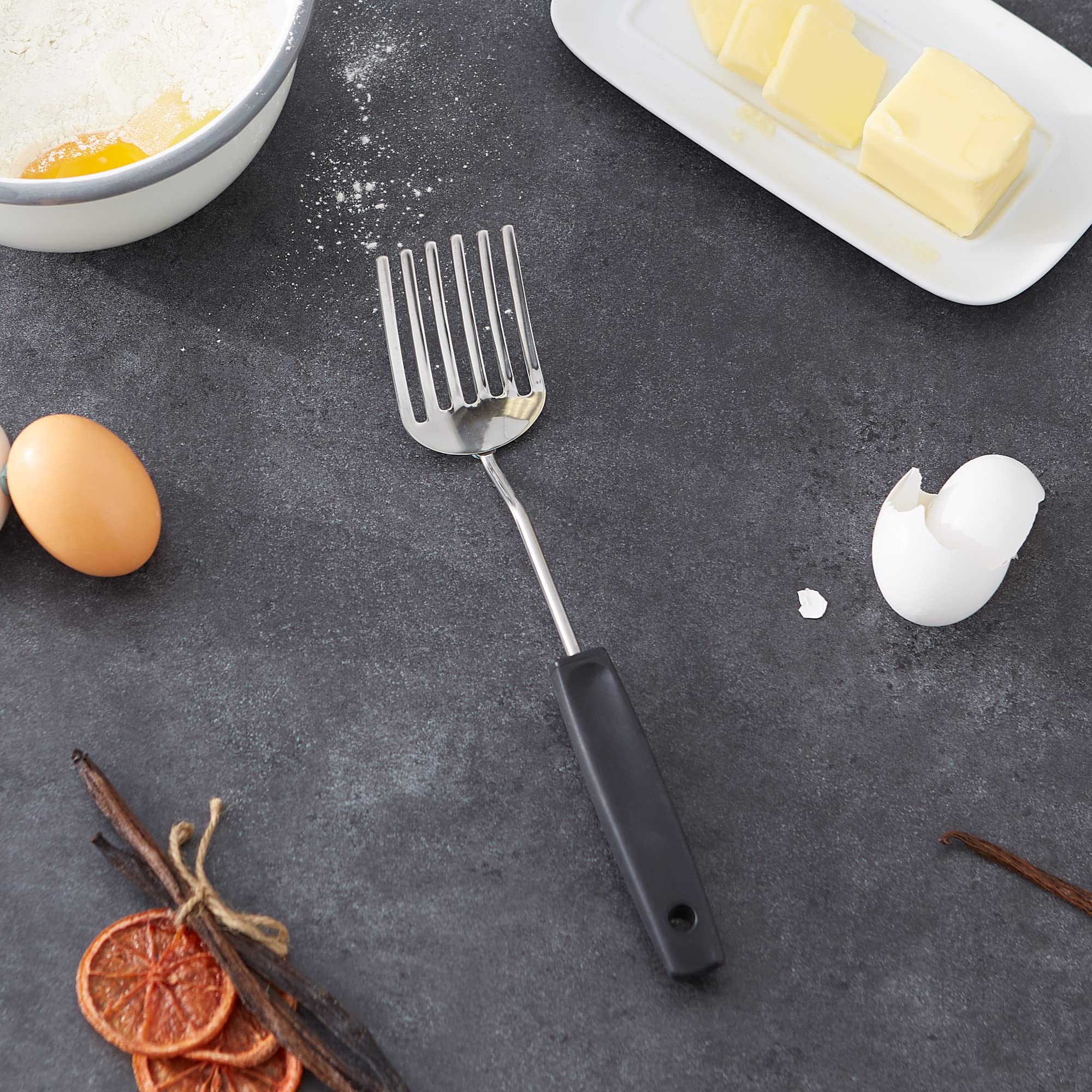 RSVP Endurance Fantastic Fork makes a stylish gift-ready addition to any baking setup.