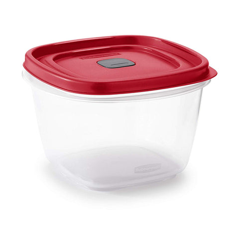 Rubbermaid built-in vent lid demonstrates splatter-free reheating in microwave.