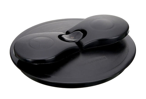Rubbermaid carafe with graduation marks for quick measurement