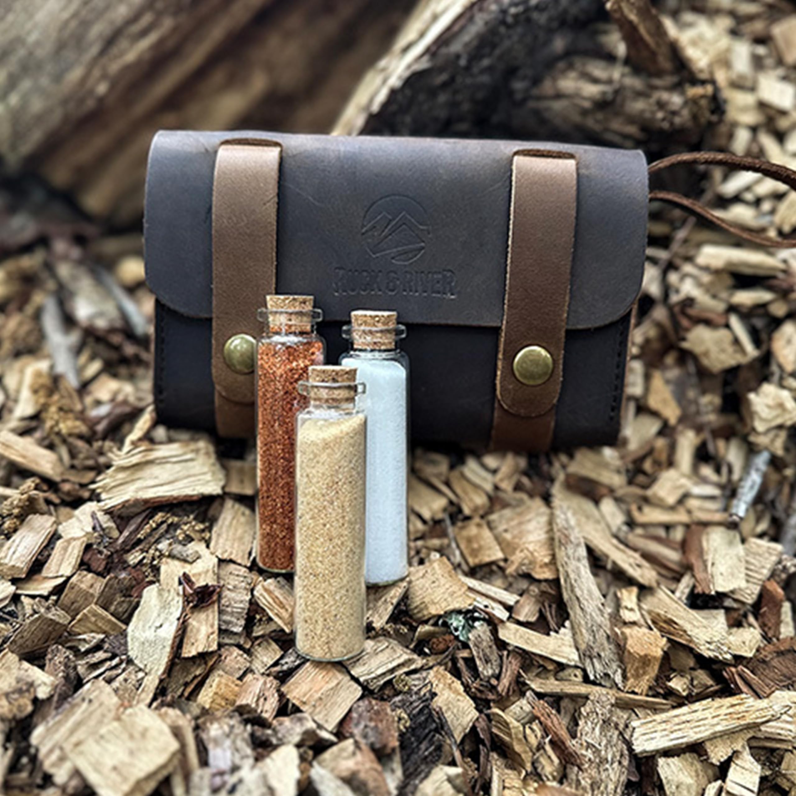 Ruck & River leather spice wallet with glass vials included
