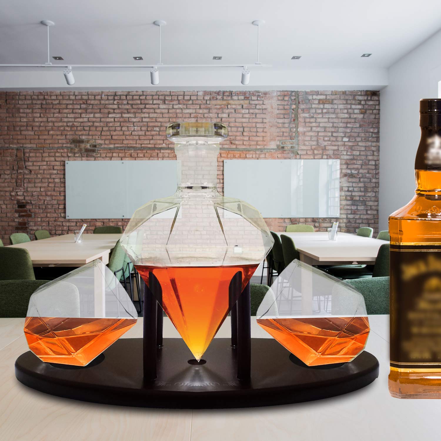RUGLUSH bar-set for entertaining at home or in the office