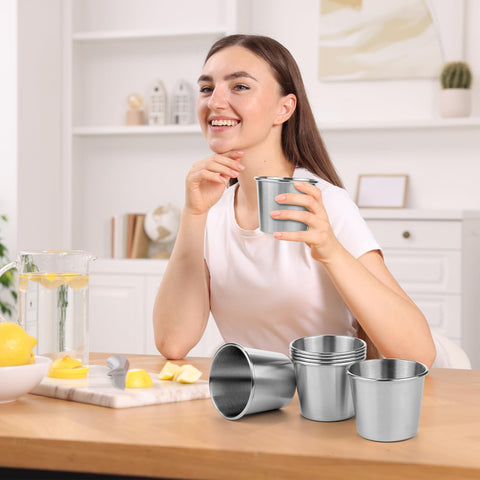 Ruisita eco-friendly reusable cups help reduce disposable waste.