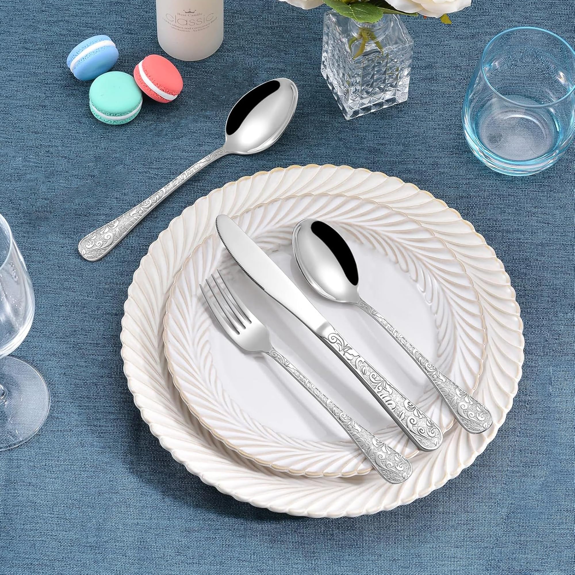 Runfly gift-ready edition ideal for housewarmings and celebrations.