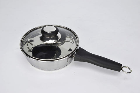 RUNZI 75ml poaching cups close-up with nonstick surface for easy release