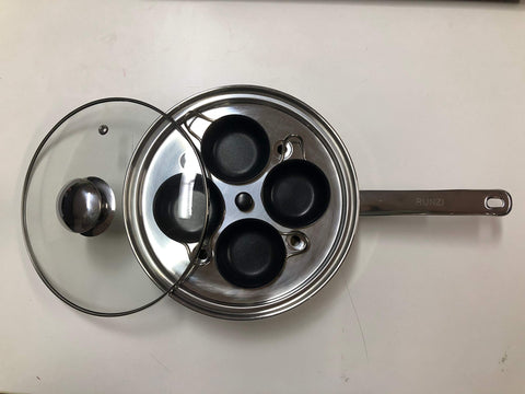 RUNZI multifunctional pan switches from poaching to sautéing with ease