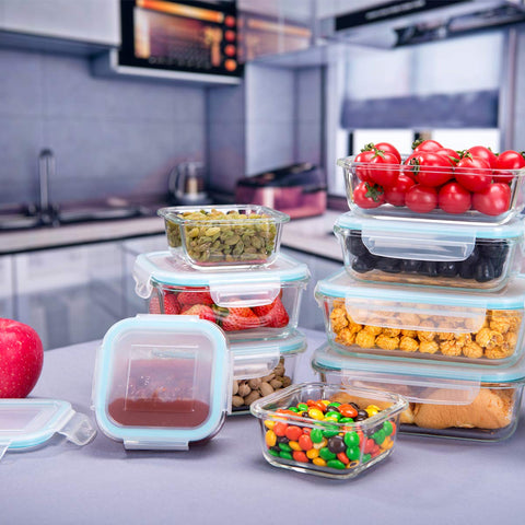 BPA-free borosilicate glass ensures durability and easy heating.