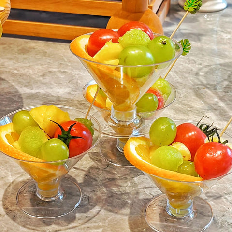 S8686S wedding reception martini cups add a chic touch to celebrations.