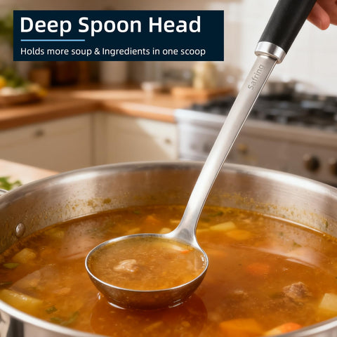 Safring slotted spaghetti-spoon demonstrates efficient draining while lifting pasta.