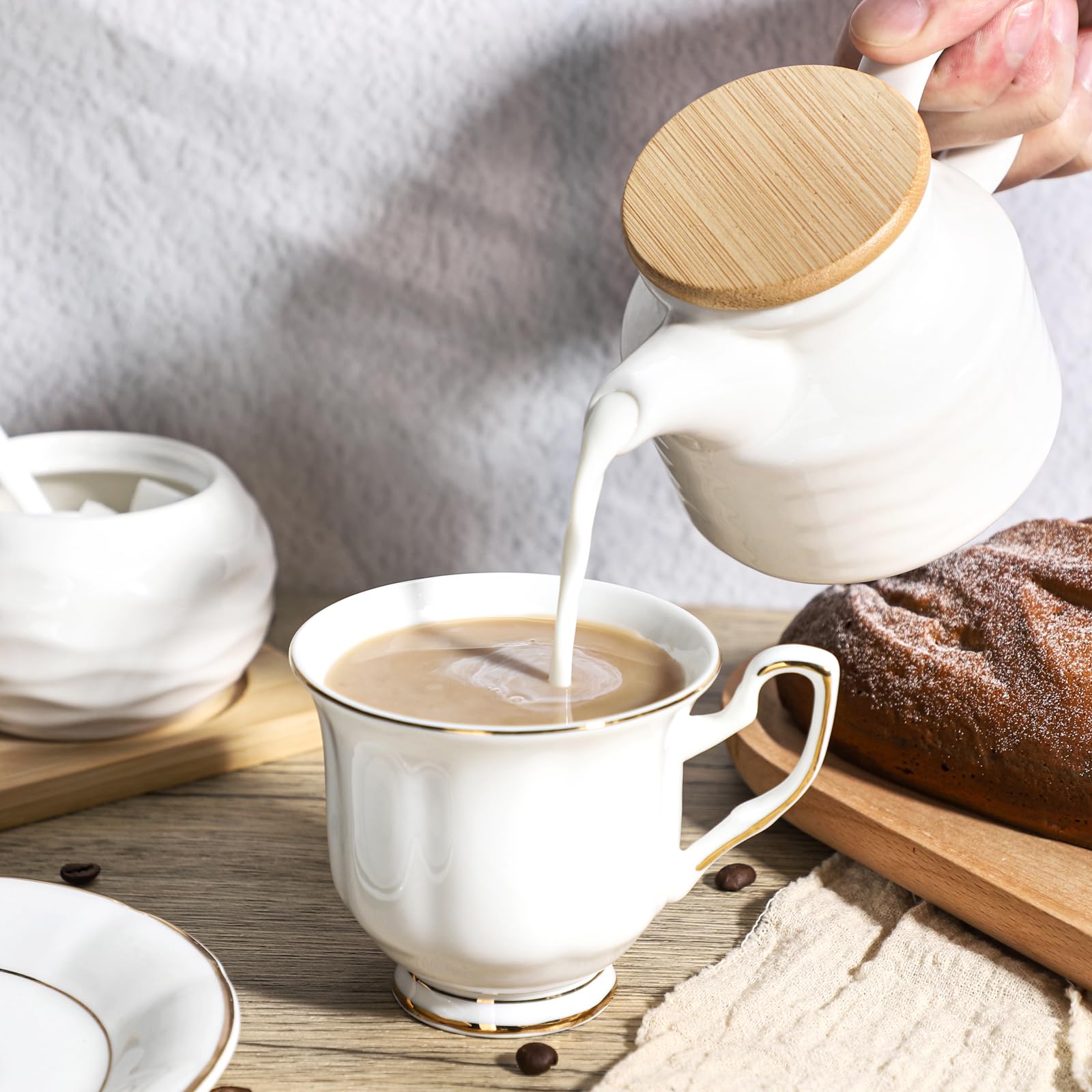 Sailench easy-clean ceramic surface prevents flavor transfer.
