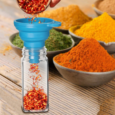 Saiveina square jars fit compact spice racks and drawers.