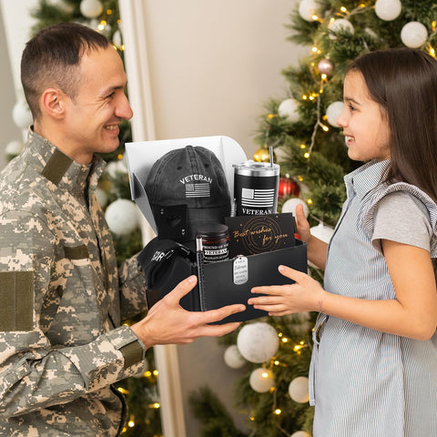 SAIWEILAI ONLINE gift box showcases the complete veterans gift set.