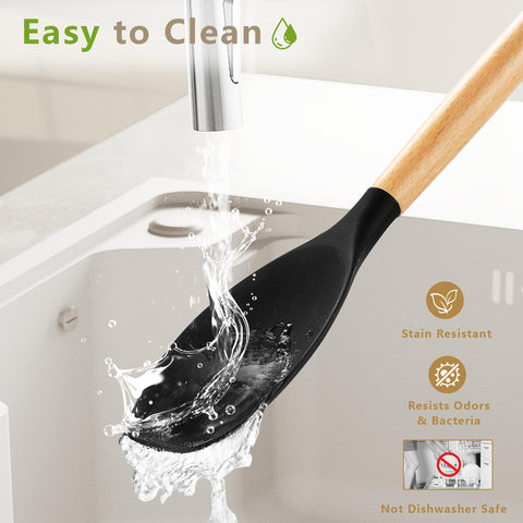 SAKAMOSH slotted spoon drains liquids while cooking in pans.